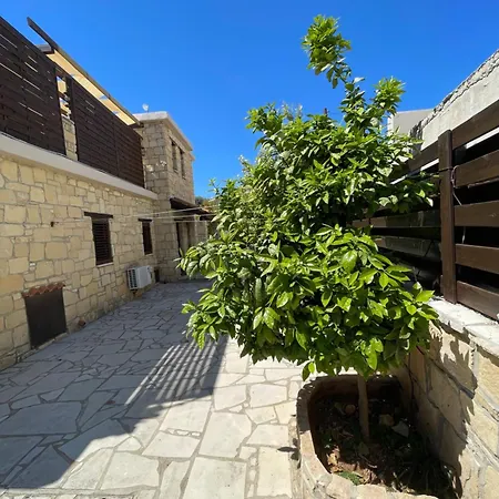 Balmoral Villa Peyia